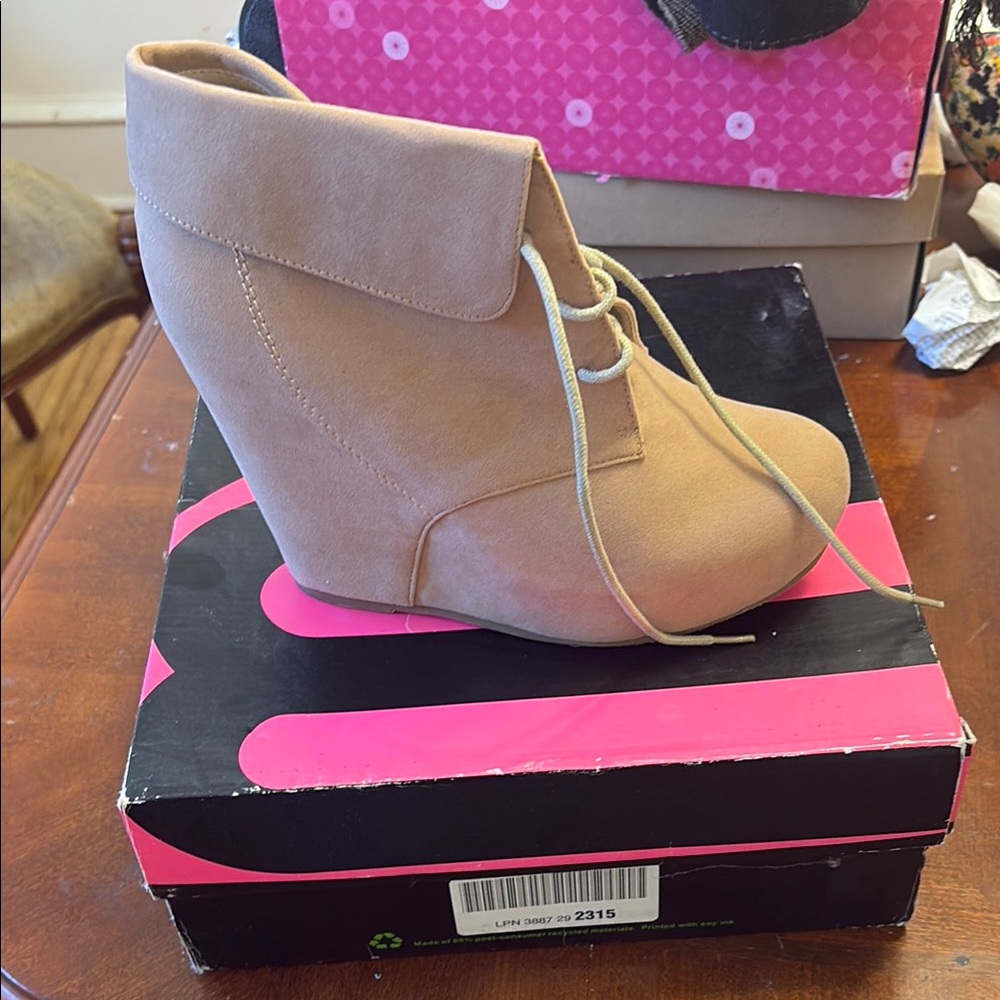 Women's Beige Wedge Ankle Boots